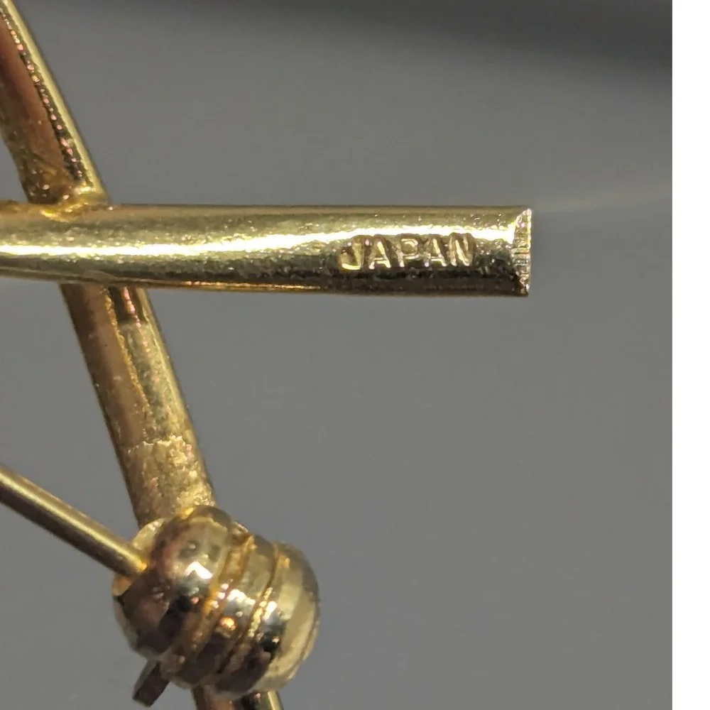 N/A vintage gold